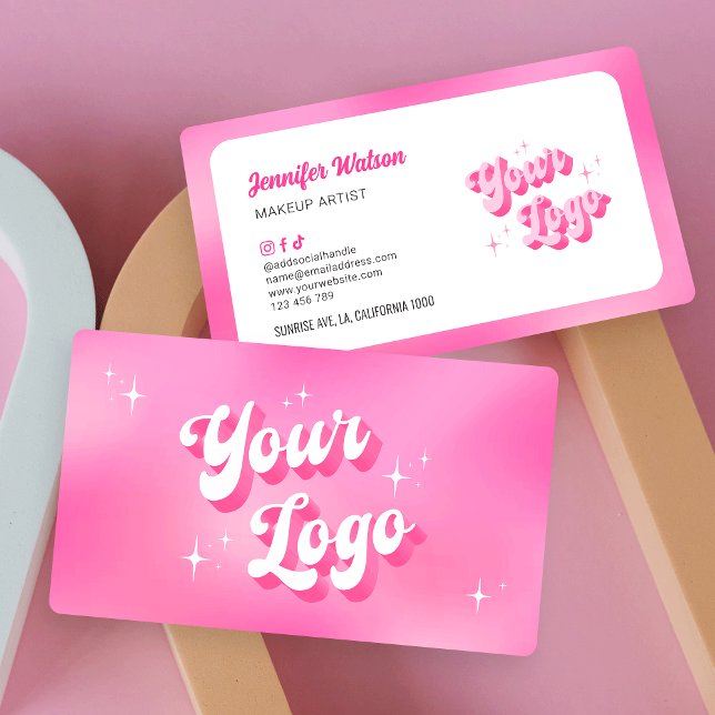 Tarjeta De Visita Moderna Ropa Retro Rosa Nails Tech Encendido Logo  (Trendy retro business cards in girly pink with space for your logo and contact details)