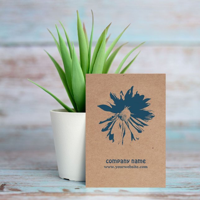 Tarjeta De Visita Moderna y elegante Papel Kraft con estampado flora (Subido por el creador)