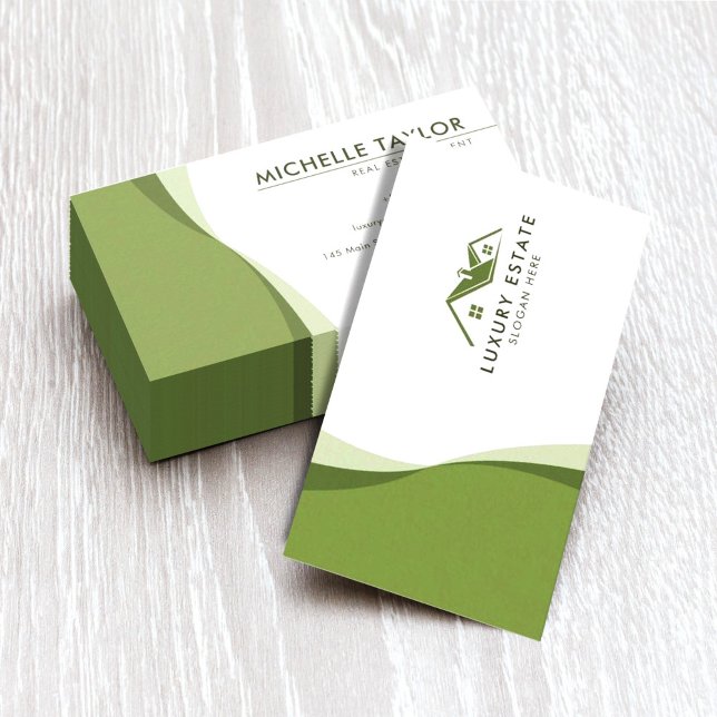 Tarjeta De Visita Moderna y limpia Ola Verde Inmobiliaria (Subido por el creador)