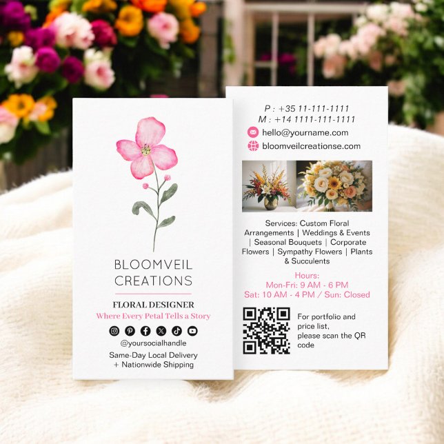 Tarjeta De Visita Moderno código qr de fotos floristas elegantes de  (Modern pink flower stylish florist photos qr code business card)