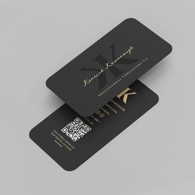 Tarjeta De Visita Moderno Monograma K Marketing profesional (Modern Monogram K Initial Professional Marketing Consultant Black and Gold QR Business Card
)