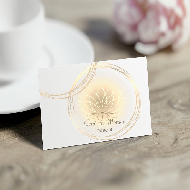 Tarjeta De Visita Moderno Profesional Elegante, Gold Circles Lotus (Subido por el creador)