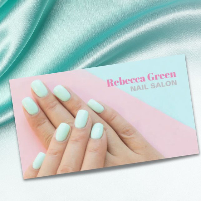 Tarjeta De Visita Moderno Y Elegante Artista De Uñas Manicurista Sal (Modern Stylish Manicurist Nail Artist Nail Salon Business Card)