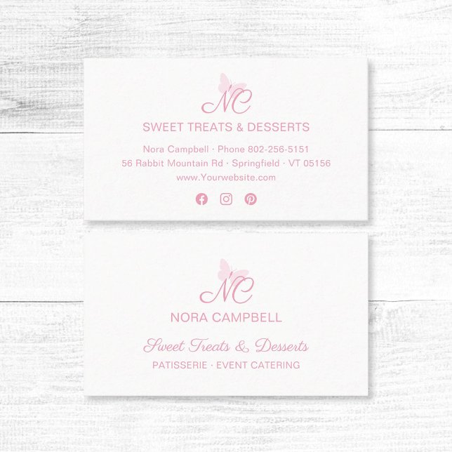 Tarjeta De Visita Moderno y elegante Monograma Girly Bebé Mariposa R (Modern, elegant baby pink typography, butterfly monogram business card with social media icons.)