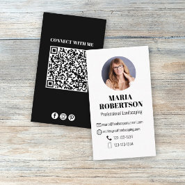Tarjeta De Visita Moderno y simple código QR Minimalista en medios s