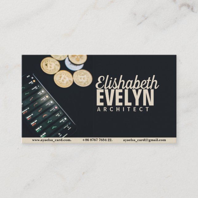 Tarjeta De Visita Monedas dispersas cerca de un smartphone con finan (Anverso)