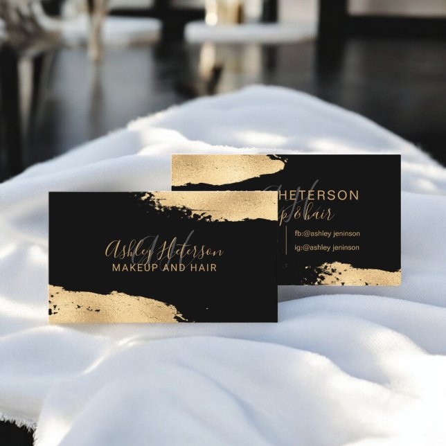 Tarjeta De Visita Monograma de maquillaje de pinza de Relieve metali (Modern chic gold foil brushstroke makeup monogram business card)