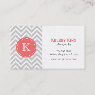 Tarjeta De Visita Monograma del Personalizado Gris y Coral Chevron