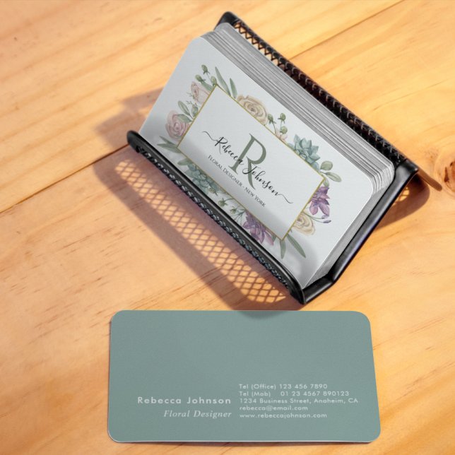 Tarjeta De Visita Monograma Floral (Business cards that say it with flowers. A chic and elegant design with an ornate monogram. )