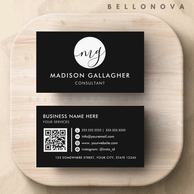 Tarjeta De Visita Monograma profesional en blanco y negro de persona (Customizable Black and White Professional Monogram Business Card)