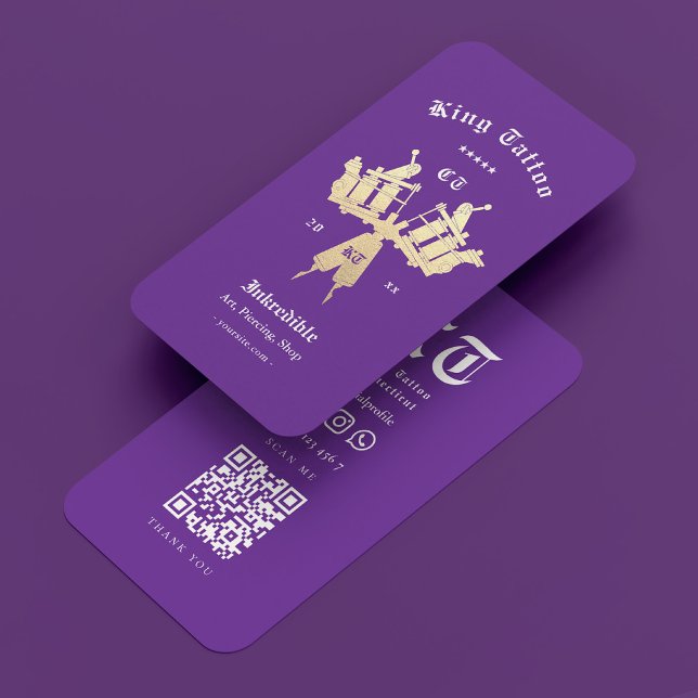 Tarjeta De Visita Monograma real púrpura del artista del tatuaje mod (Modern Tattoo Artist Royal Purple Monogram Business Card
)