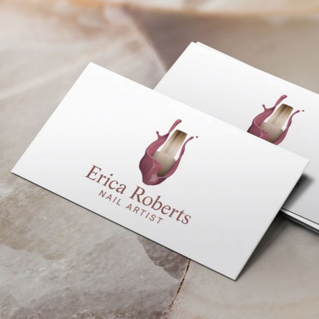 Tarjeta De Visita Nail Salon Botella de Oro Polaca Manicurista Moder (Subido por el creador)