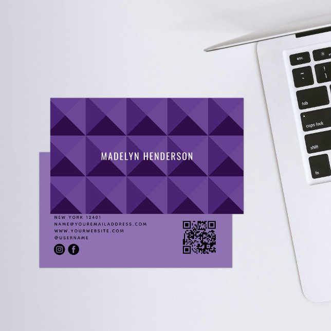 Tarjeta De Visita Negrita geométrica moderna Resumen Código QR púrpu (Subido por el creador)