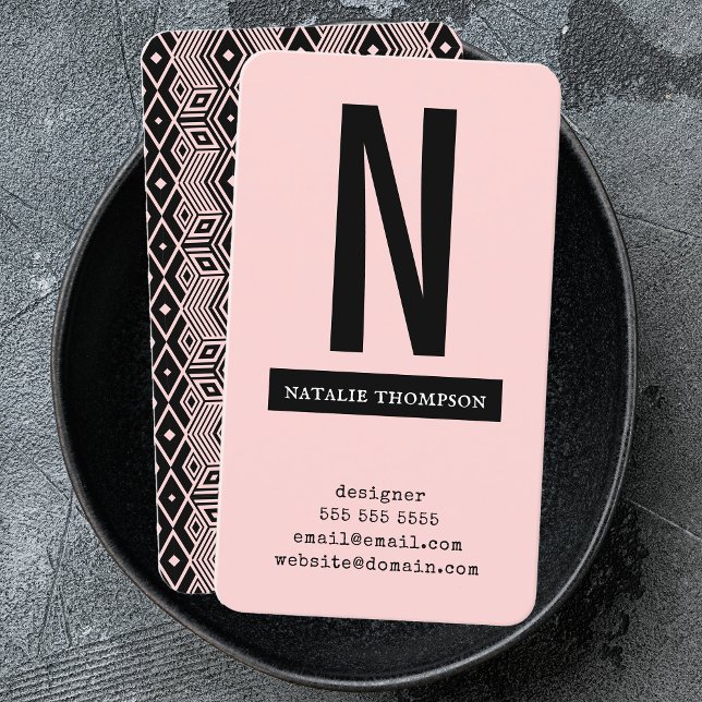 Tarjeta De Visita Negrita Simple Trendy Profesional Moderno Minimali (Subido por el creador)