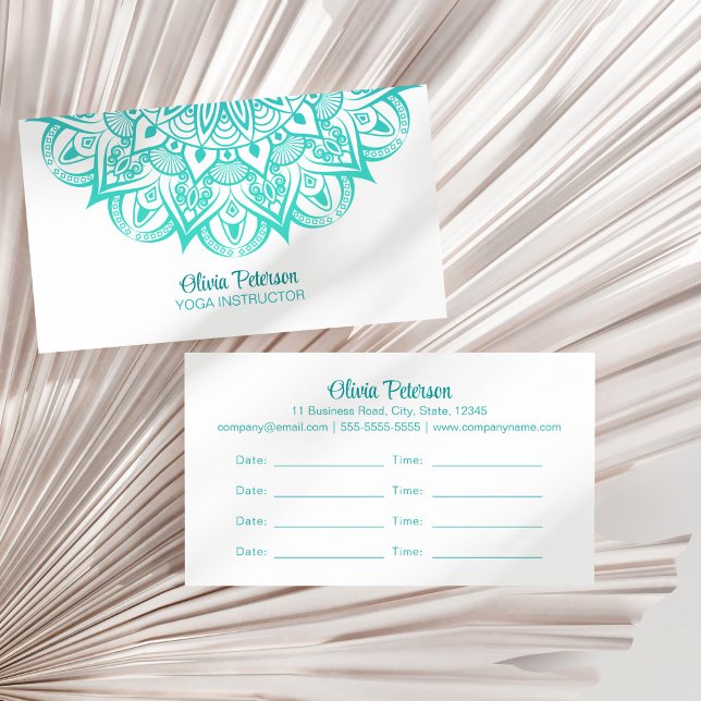 Tarjeta De Visita Nombramiento del instructor de yoga turquesa Manda (Turquoise Mandala Yoga Instructor Appointment Business Card on a dry palm leaf.)
