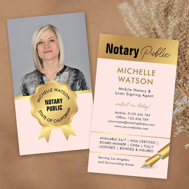 Tarjeta De Visita Notario moderno foto pública Rubor rosa y dorado (Feminine notary public loan signing agent photo business cards in blush pink and gold)