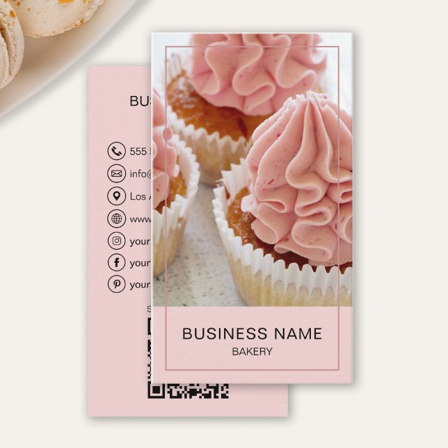 Tarjeta De Visita Panadería moderna personalizada (Create your own modern Bakery Business Card, change color, add your own icons, scannable QR.)
