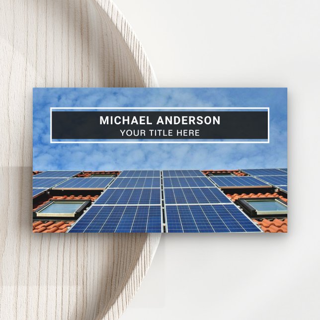 Tarjeta De Visita Paneles solares en la azotea residencial (Subido por el creador)