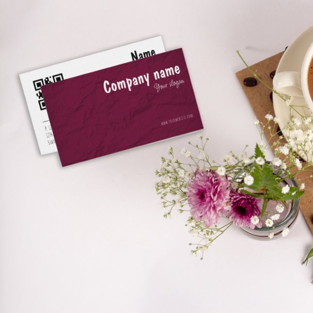 Tarjeta De Visita Paper Creative Studios burgundy QR Business Card (Subido por el creador)