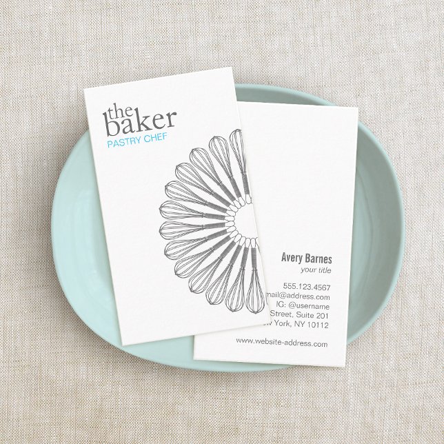 Tarjeta De Visita Pastelería Chef Baking Whisk Restauración moderna (Subido por el creador)