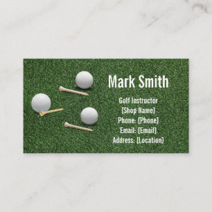 Tarjeta De Visita Pelota de Golf y Tee en Césped Verde
