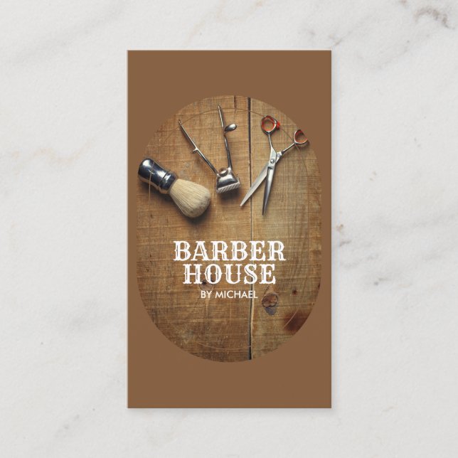 Tarjeta De Visita Peluquería de cabello castaño Rustic Wooden Barber (Anverso)