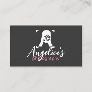 Tarjeta De Visita Persona que sostiene el logotipo de la cámara   Ar