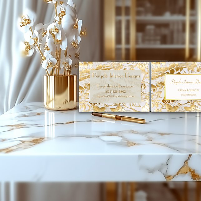 Tarjeta De Visita Personalizado de diseño de hojas de oro dorado de  (Stylish Luxury Monstera Leaf Gold and Ivory Business Cards )