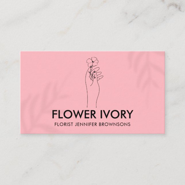 Tarjeta De Visita Pink Elegant Simple Mano Limpia Sujeta Flor (Anverso)