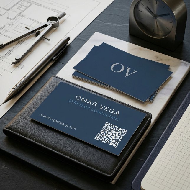 Tarjeta De Visita Plano de planta Cuadrícula Minimal Moderno Código  (Blueprint Grid Minimal Modern QR Code Business Card Consultant B2B)