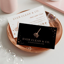 Tarjeta De Visita Profesional de limpieza de casas con escoba 