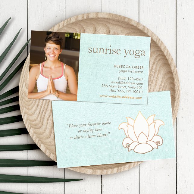 Tarjeta De Visita Profesor de Yoga Foto Flor blanco Lotus (Subido por el creador)