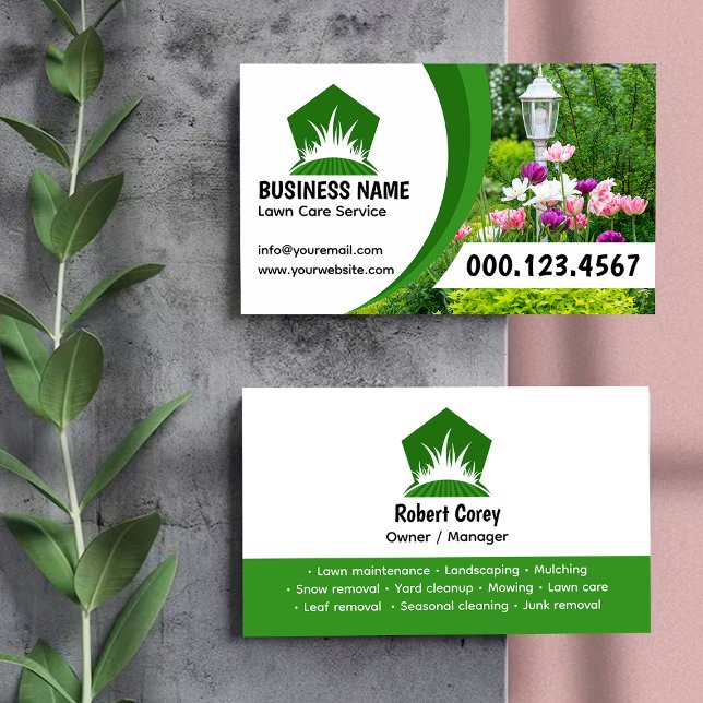Tarjeta De Visita Professional Black Green Lawn Care Service Photo (Subido por el creador)