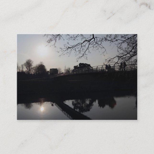 Tarjeta De Visita Puente de pie sobre un río (Anverso)