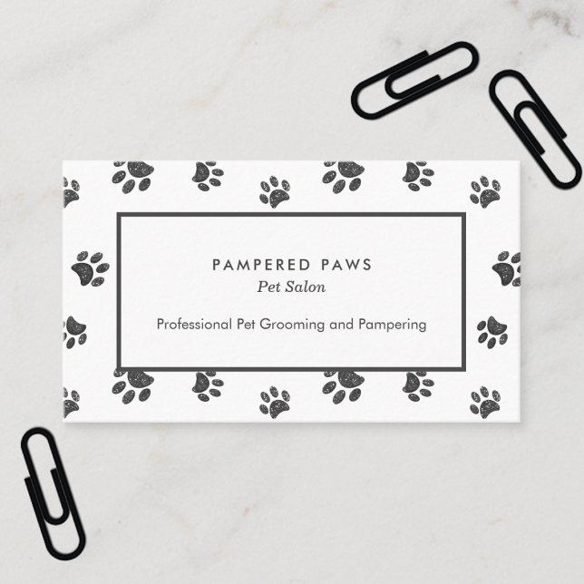 Tarjeta De Visita Purpurina de plata pintura imprenta Salón Mascota  (Silver Glitter Paw Prints Professional Pet Salon Business Card)