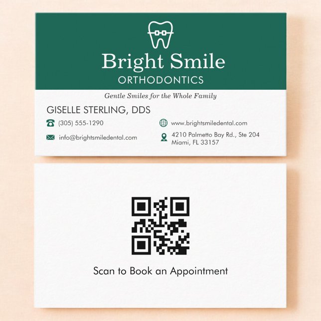 Tarjeta De Visita QR Code Dentist & Orthodontics Office Braces Logo (Subido por el creador)