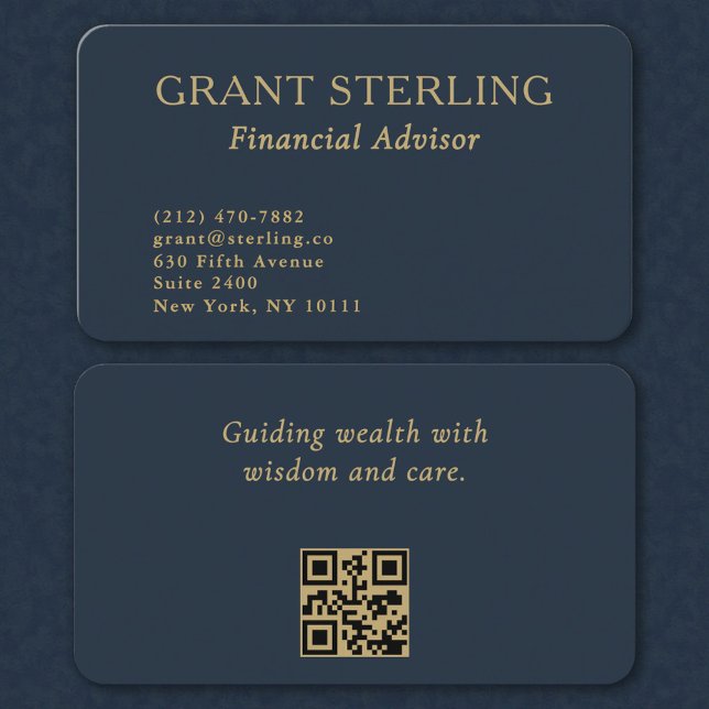 Tarjeta De Visita QR Code Financial Advisor Minimal Navy Blue Gold  (Subido por el creador)
