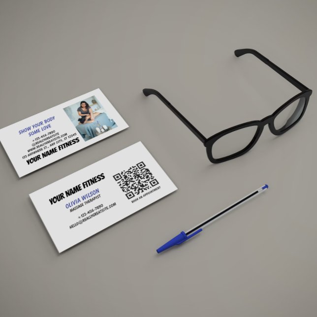 Tarjeta De Visita QR Code Social Media Modern Business Card (Subido por el creador)