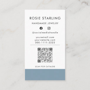 Tarjeta De Visita QR Código Bonito Script Artisan Azul pálido vertic