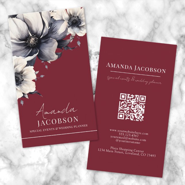 Tarjeta De Visita QR vertical Código Rojo Floral Elegante profesiona (Vertical QR Code Red Floral Elegant Professional Business Card)