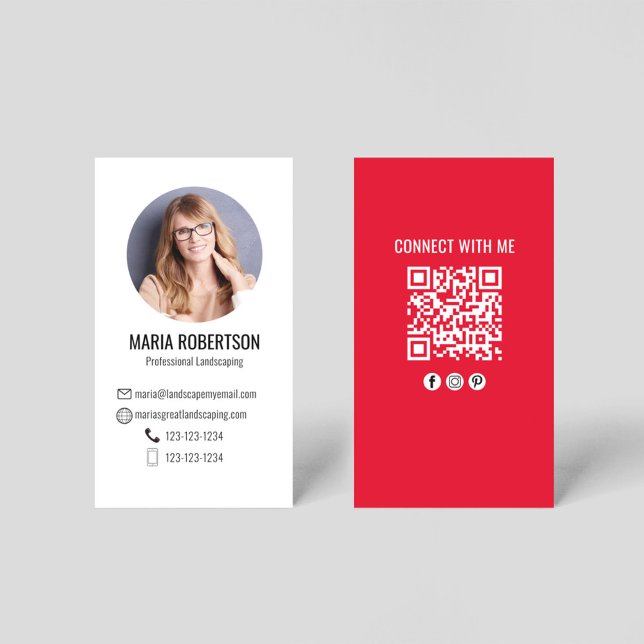 Tarjeta De Visita Red Modern Business Photo QR Code (Modern photo business card template with a scannable QR Code.)