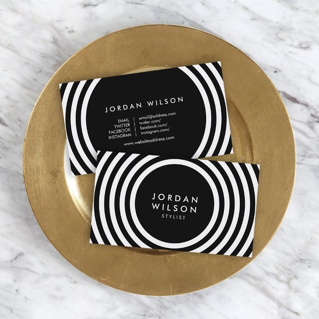 Tarjeta De Visita Redes sociales minimalistas en blanco y negro (Subido por el creador)