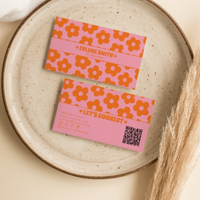 Tarjeta De Visita Retro Pink Orange QR Code Groovy Floral Boho Girly (Subido por el creador)