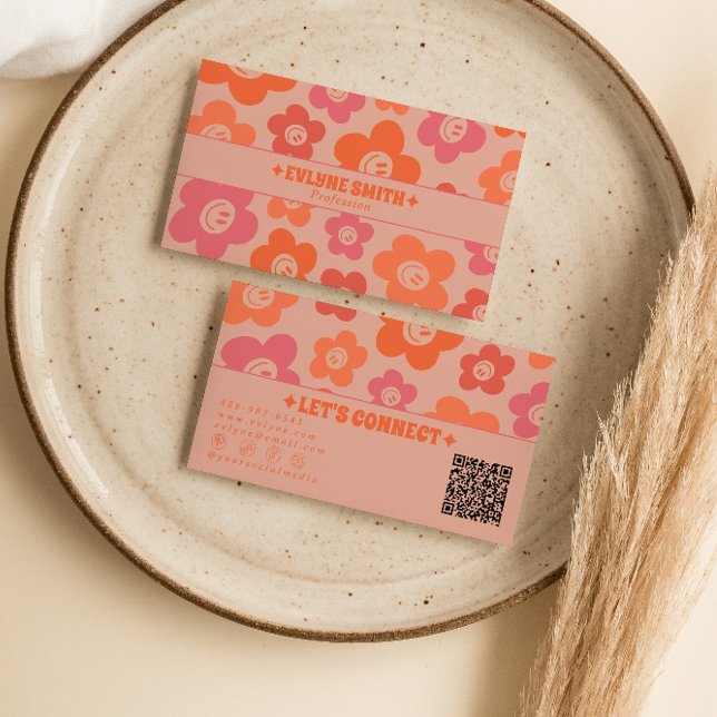 Tarjeta De Visita Retro Pink Orange QR Code Groovy Smiling Flowers  (Subido por el creador)
