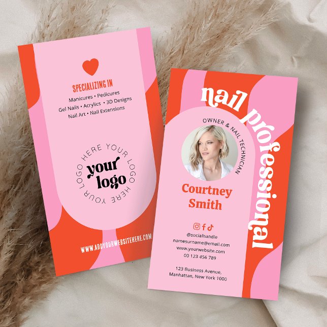 Tarjeta De Visita Salón de Artistas Nales "Retro Rojo y Rosa" de mod (Trendy retro girly pink + red nail tech business cards with photo)