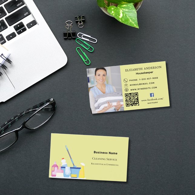 Tarjeta De Visita Servicio de limpieza foto amarilla código QR (Subido por el creador)