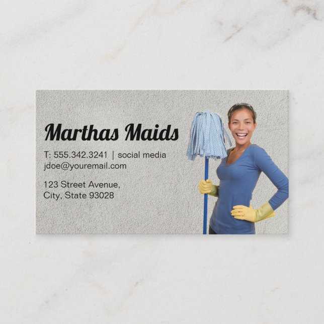 Tarjeta De Visita Servicio Maid | Limpieza de Lady Holding Mop (Anverso)