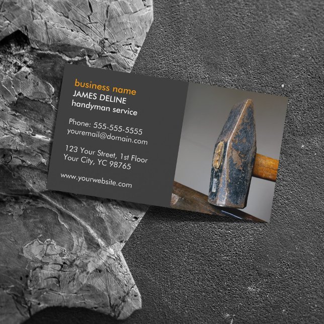 Tarjeta De Visita Servicio moderno de Handyman de martillo gris (Subido por el creador)