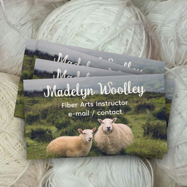 Tarjeta De Visita Sheep in Field Fiber Arts Wool Yarn Knitting (Subido por el creador)