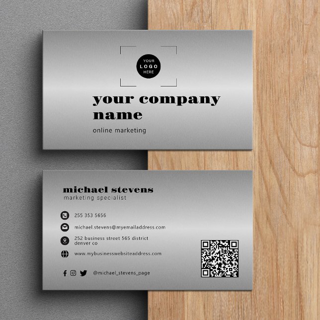 Tarjeta De Visita Silver modern custom logo QR code (Subido por el creador)